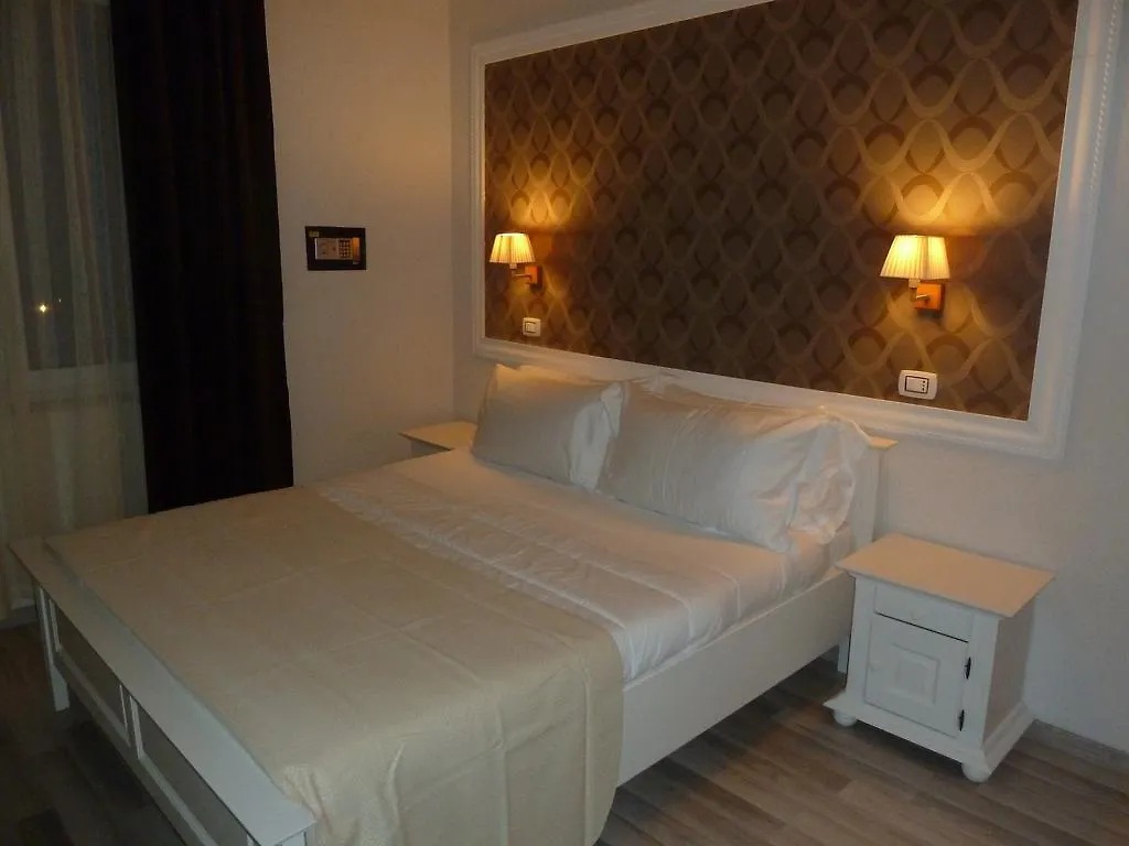 Meridiano B&B Follonica 0*,